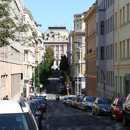 Apartment Balbinova Praha Bagian luar foto